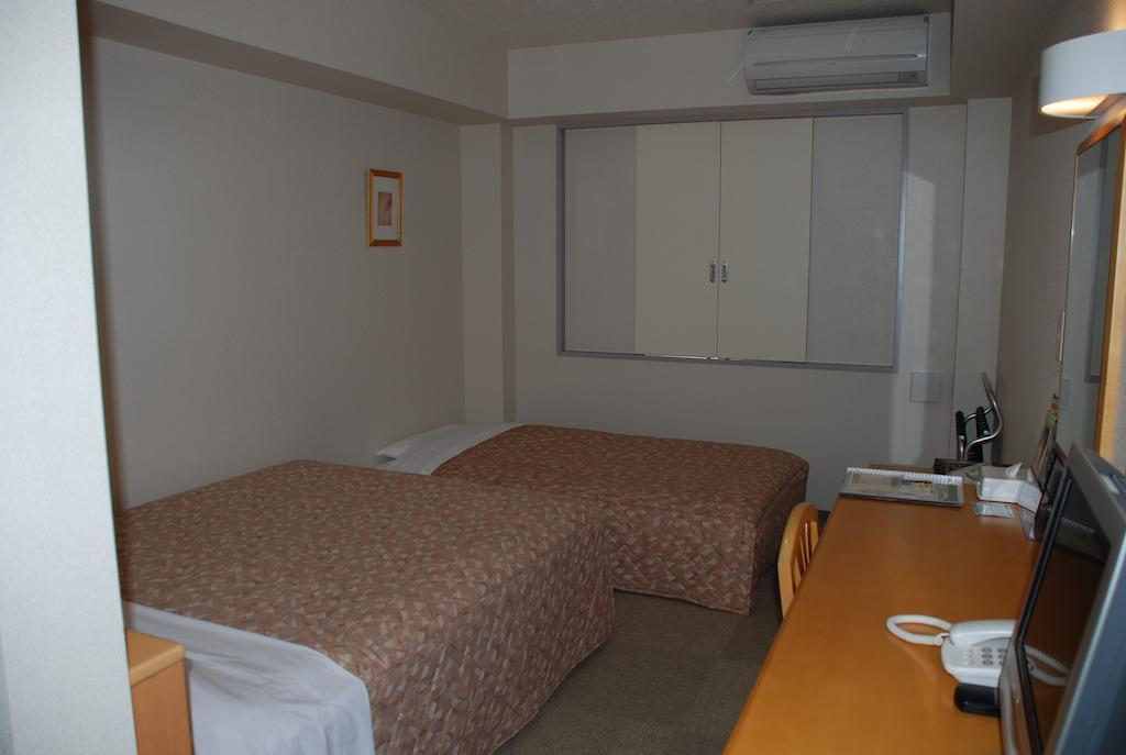 Best Inn Uozu Room photo